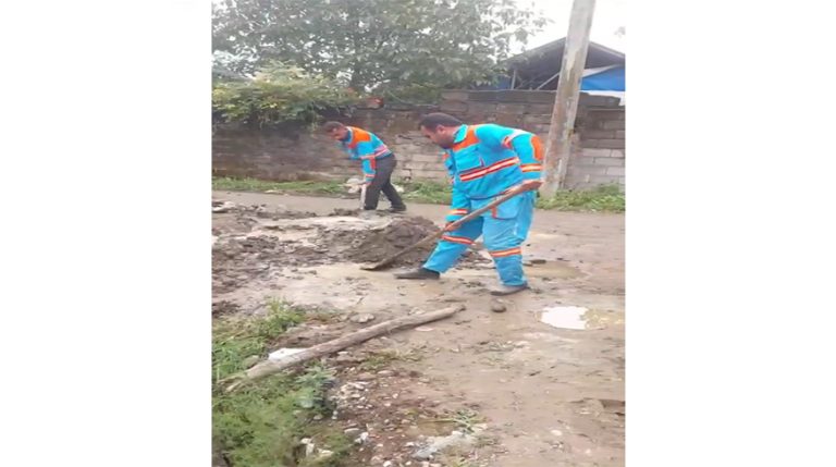 لوله گذاری انتهای کوی بهاران