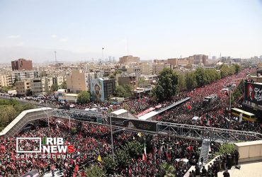نماز بر پیکر امام مجاهد شهید با حضور میلیونی مردم و مسئولان